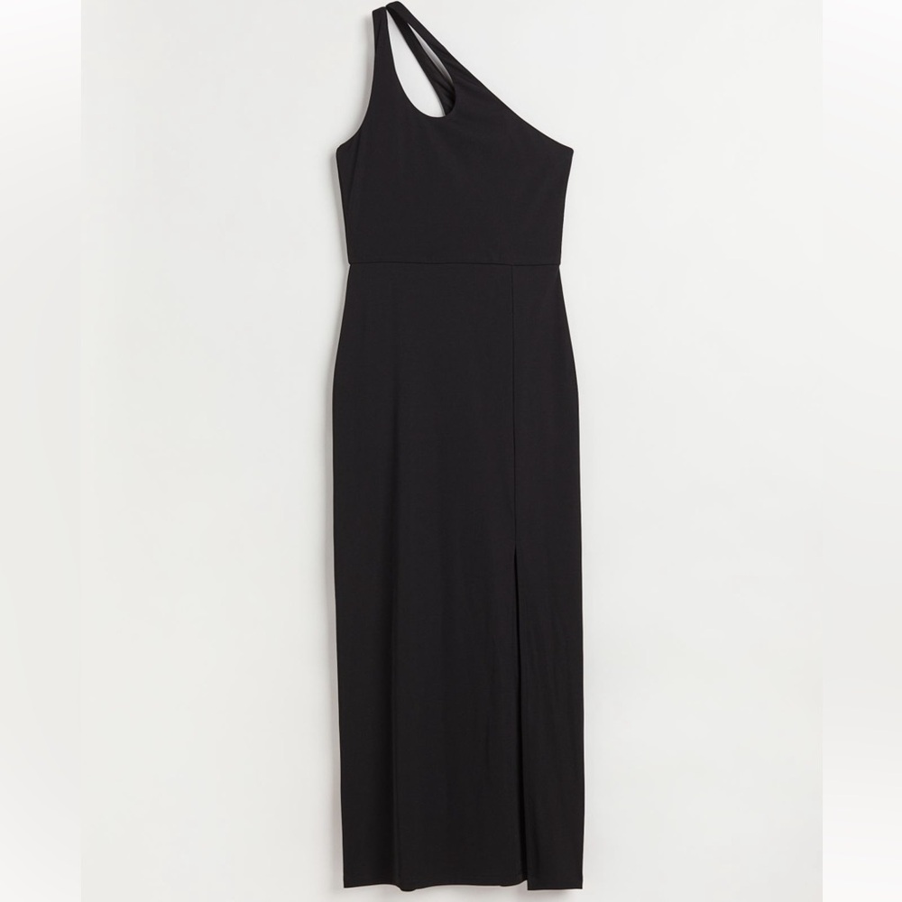 One- shoulder dress